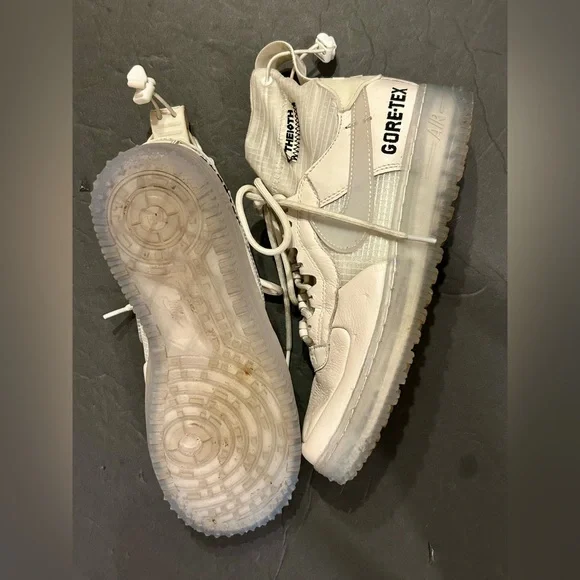 Nike Air Force One High - Gore Tex Phantom White size 7.5 Excellent condition